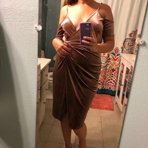 Deep-V Velvet Wrap Dress... look flirty this fall.